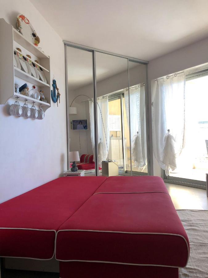 Charmant Studio A Cros De Cagnes Exteriör bild