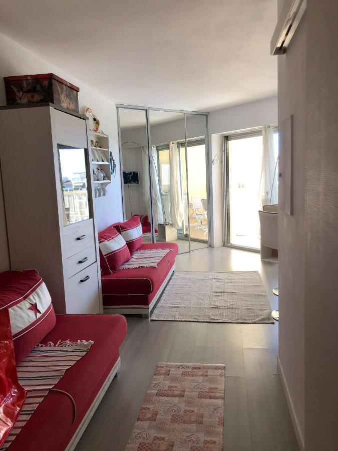 Charmant Studio A Cros De Cagnes Exteriör bild