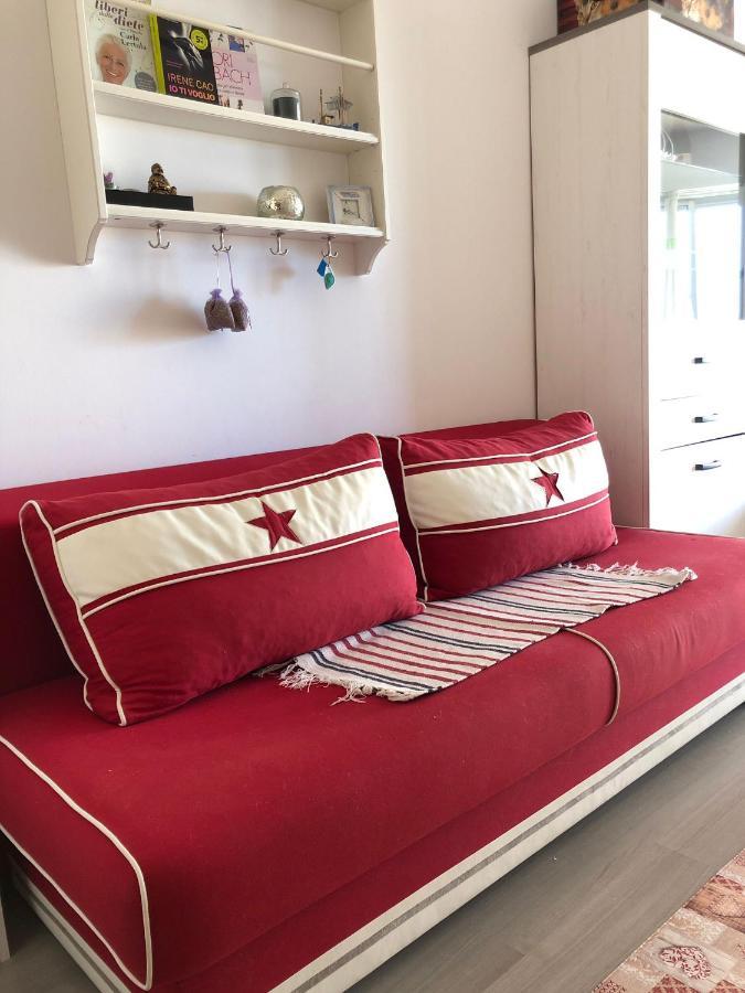 Charmant Studio A Cros De Cagnes Exteriör bild
