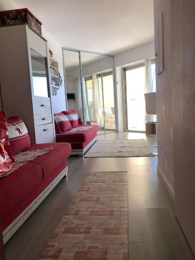 Charmant Studio A Cros De Cagnes Exteriör bild