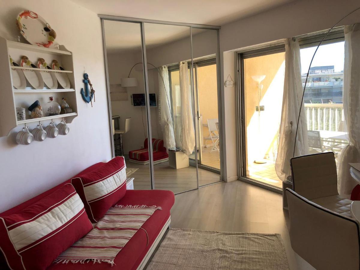 Charmant Studio A Cros De Cagnes Exteriör bild